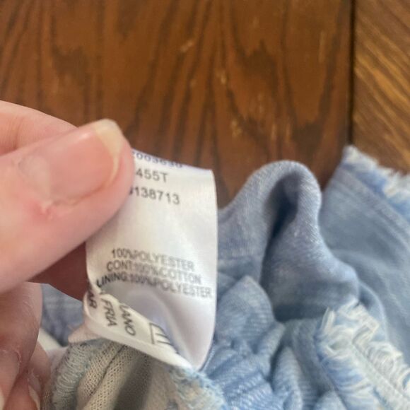 Doe & Rae blue raw hem drawstring shorts with pockets - Picture 2 of 9